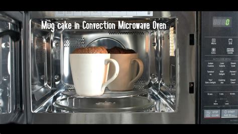 Can I bake cake in plastic container in microwave?