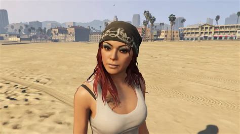 Can I be a girl in GTA Online?