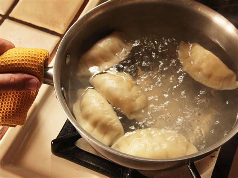 Can I boil dumplings?