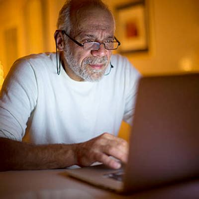 Can I change my Social Security address online?