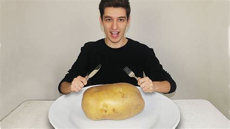 Can I eat 2 potatoes a day?