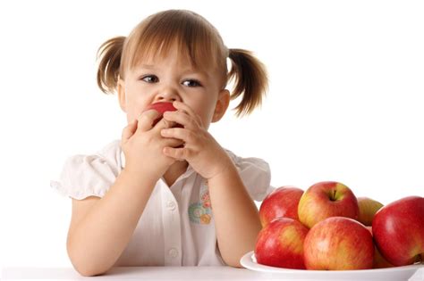 Can I eat apple with breakfast?