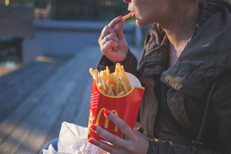 Can I eat fries on cheat day?