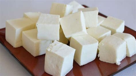 Can I eating 100 gm paneer daily?