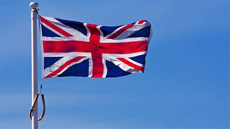 Can I fly the British flag?