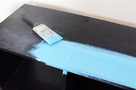 Can I just paint over particle board?