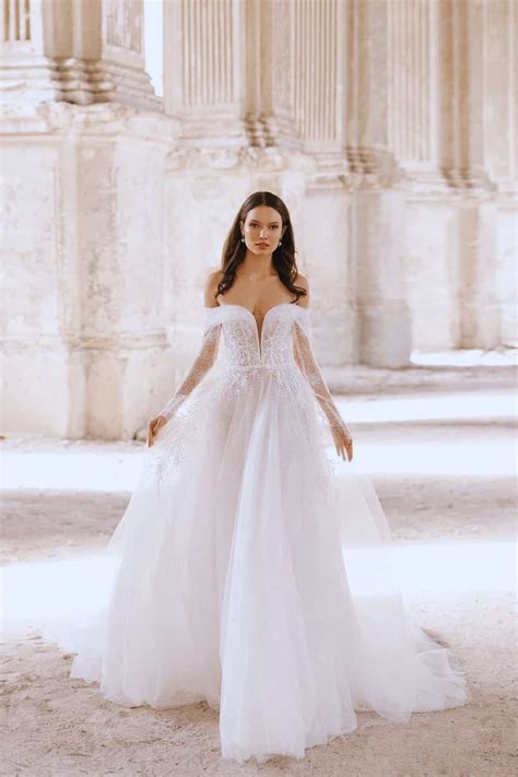 Can I lengthen my wedding dress?