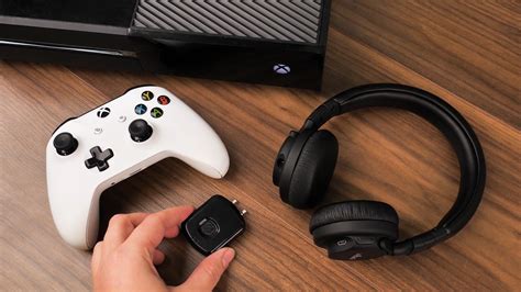 Can I link Bluetooth headphones to Xbox one?
