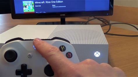 Can I link my old Xbox to my new Xbox?