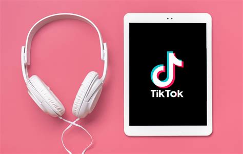 Can I play music on TikTok live?