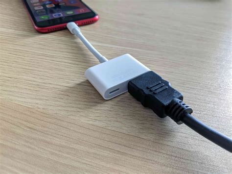 Can I plug phone into HDMI?