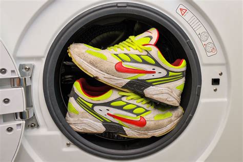 Can I put trainers in the washing machine?