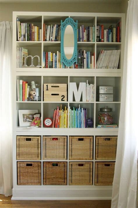 Can I stack bookshelves?