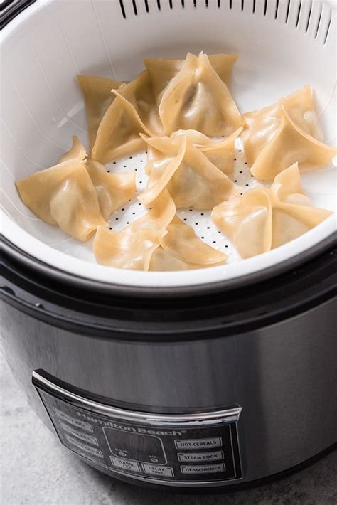 Can I steam dumplings in a rice cooker?