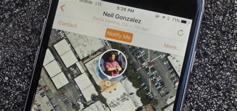 Can I tell if someone is tracking me on Find My Friends?