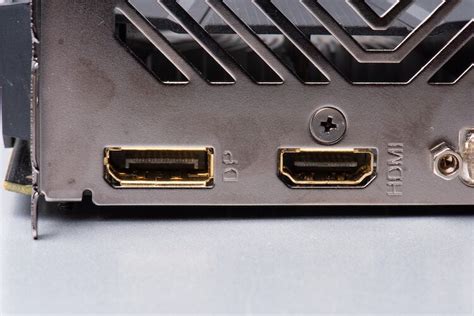 Can I use DisplayPort 1.2 on 1.4 GPU?