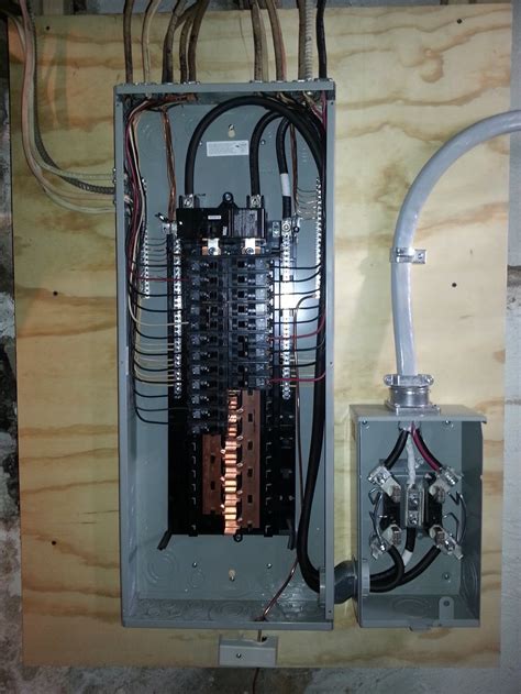 Can I use a 200 amp panel with 100 amp service?