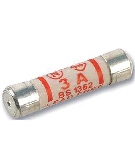 Can I use a 3 amp fuse instead of a 10 amp?
