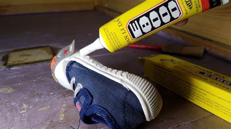 Can I use hot glue on shoes?