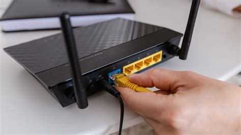 Can I use my laptop as a ethernet router?