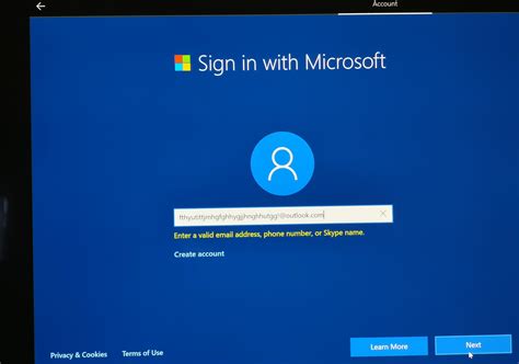 Can I use one Microsoft account in two PC?