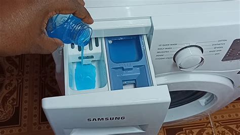Can I use vinegar in my Samsung washing machine?