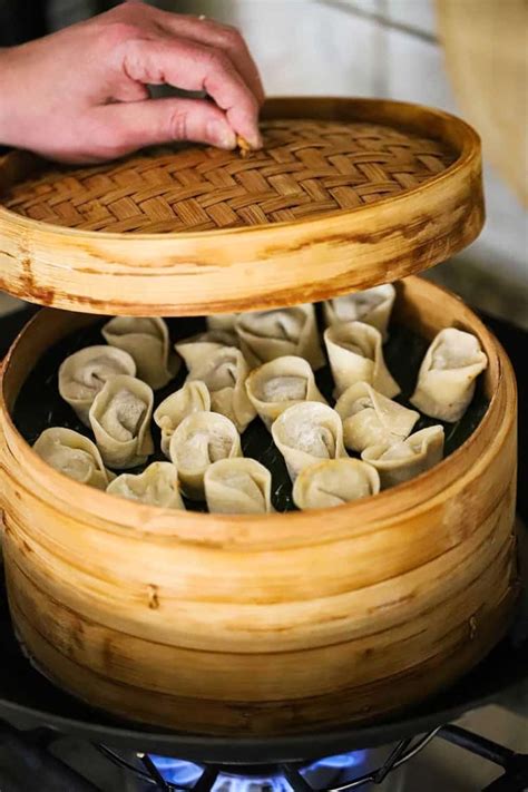 Can I use wax paper for steaming dumplings?