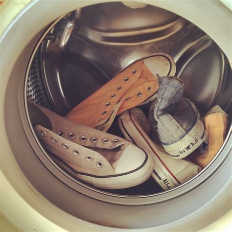 Can I wash my Converse in washing machine?