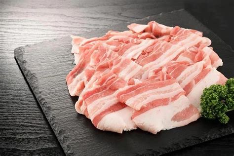 Can Iberico pork be eaten raw?