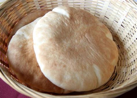 Can Jews eat pita bread?
