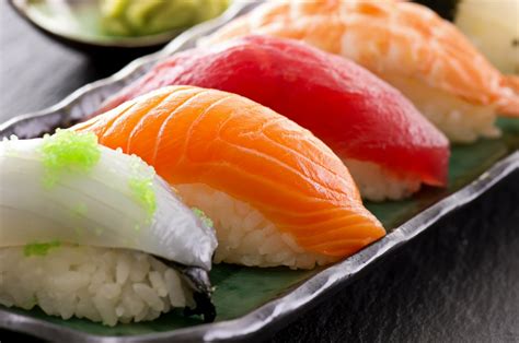 Can Muslims eat raw sushi?