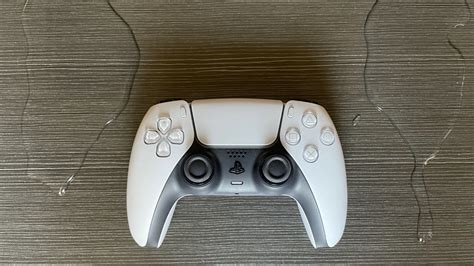 Can PS5 controller get wet?