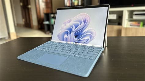 Can Surface Pro use Google Play?