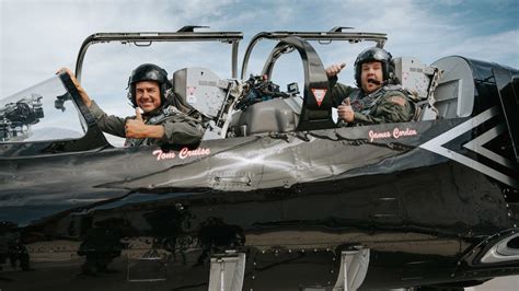 Can Tom Cruise fly an F 14?