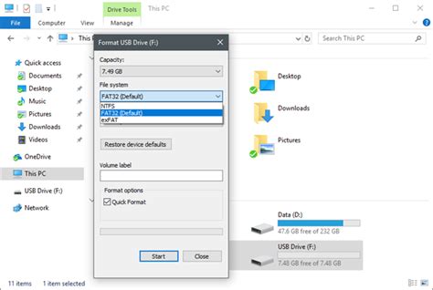 Can Windows 95 read FAT32?