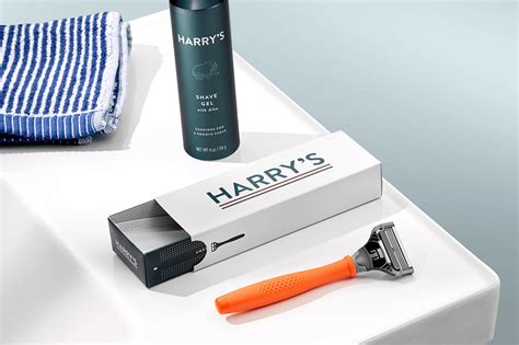Can a 15 year old buy razors UK?