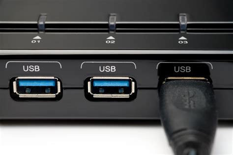 Can a 3.1 USB work on 2.0 port?