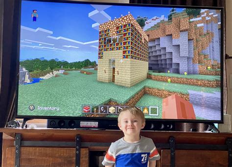 Can a 4 year old play Minecraft?
