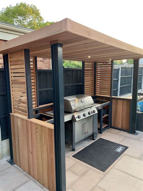 Can a BBQ go on decking?