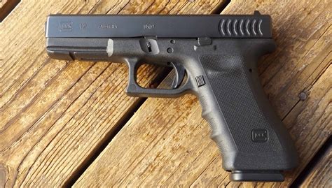Can a Glock 17 take 9mm?