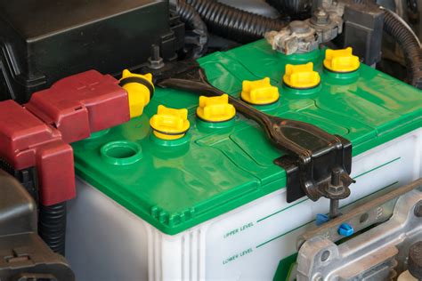 Can a car battery last 14 years?