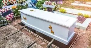 Can a casket collapse?