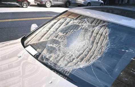 Can a cracked window shatter while driving?