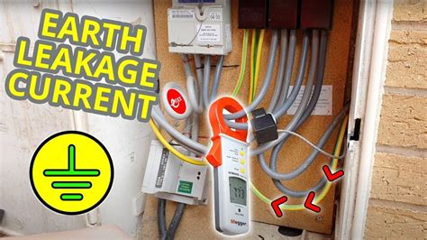 Can a faulty plug cause a earth leakage?