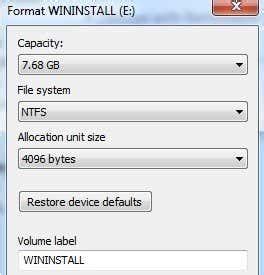 Can a flash drive be formatted NTFS?
