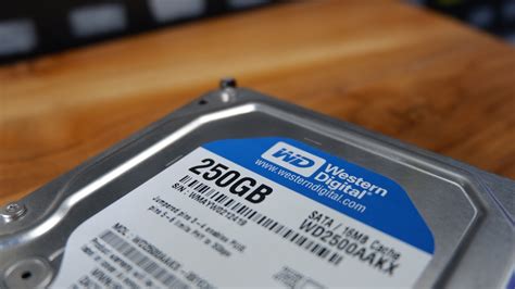 Can a hard drive last 20 years?