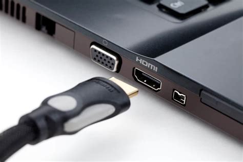 Can a laptop output HDMI?