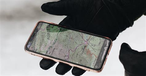 Can a mobile phone be tracked when switched off?