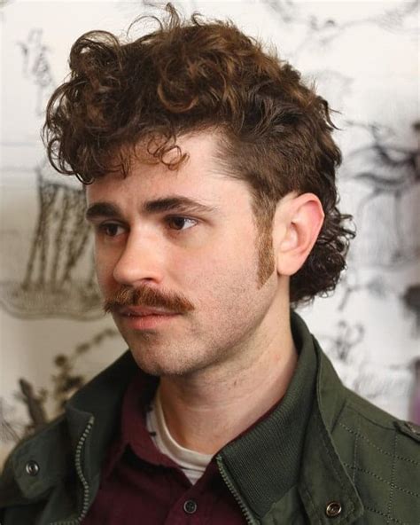 Can a mullet be curly?