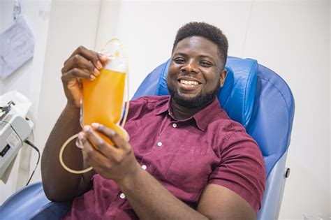 Can a skinny person donate blood?